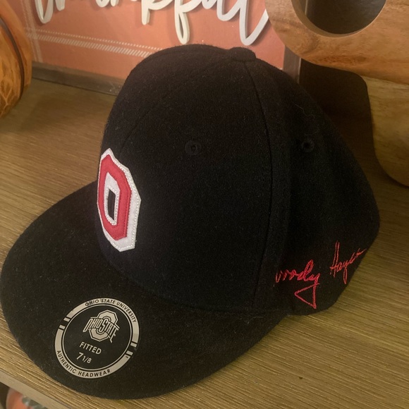 Black OHIO STATE UNIVERSITY HAT NEW FITTED SIZE 7 1/8 - Picture 3 of 3